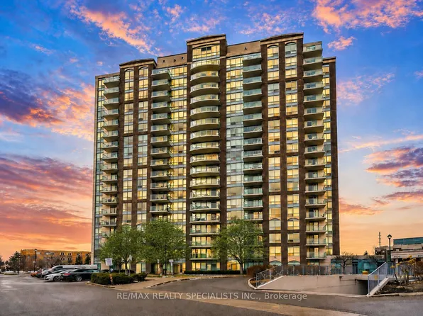 4879 Kimbermount Ave #810, Mississauga, ON L5M 7R8