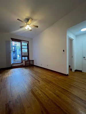 Rented by Compass | media 10