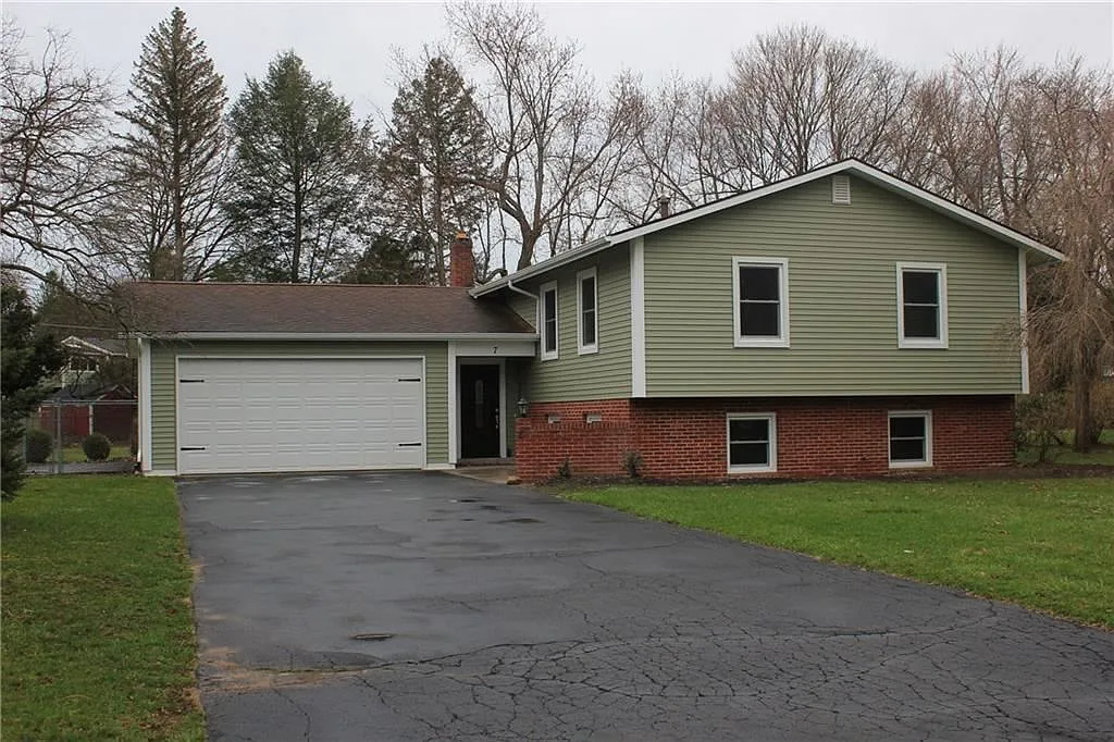 7 Musket Ln photo 1