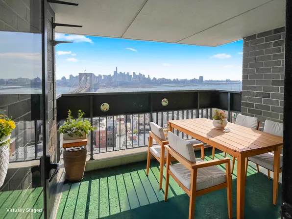 333 Pearl Street 22M image 2 of 17