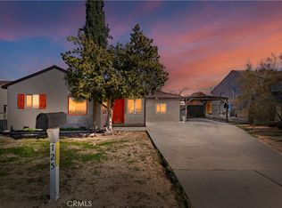 725 Mount Vernon Ave, Barstow, CA 92311