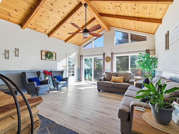 5th image of 20580 Gerber Rd