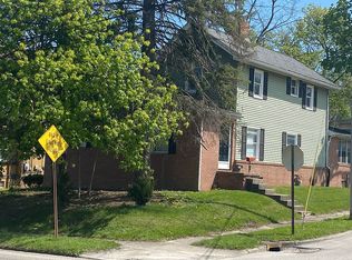 114 Elm St, Struthers, OH 44471