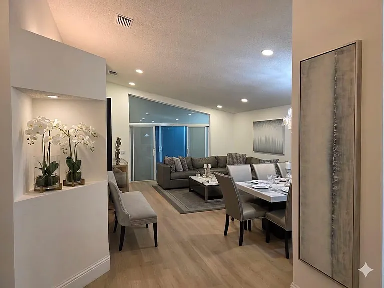 11313 Ola Ave — Photo 6