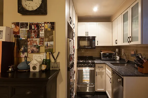 Sold by MNS | media 3