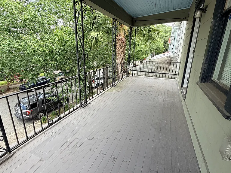 311 W 34th St #B — Photo 8