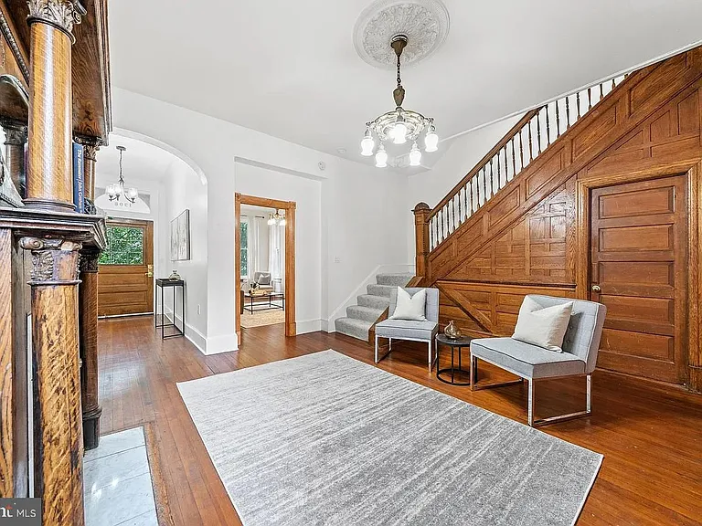 1306 Euclid St NW #2 — Photo 3