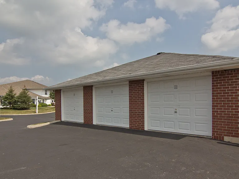 Albany Commons — Photo 30