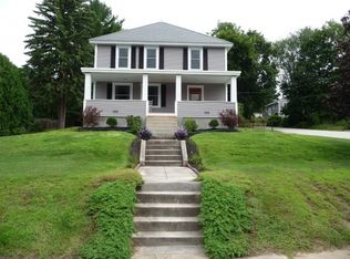 572 Hanover St, Manchester, NH 03104