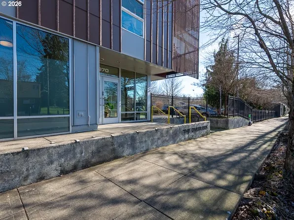 3970 N Interstate Ave Unit 208, Portland, OR 97227