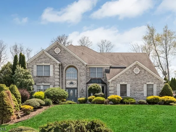 18 Renshaw Dr, Montville Twp., NJ 07045