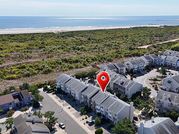 3rd image of 30 Surfside Rd #30