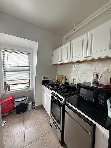 79 Westland Ave #1 Photo 1