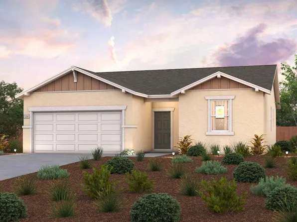 208 S Orange Ave, Reedley, CA 93654