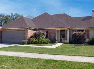 308 Magnolia Knee Dr, Carencro, LA 70520