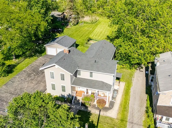 166 N Main St, Fairport, NY 14450