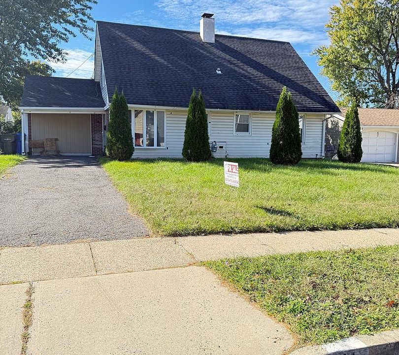 1st image of 44 Pastoral Ln