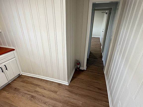 2nd image of 2126 15th Ave N APT 103