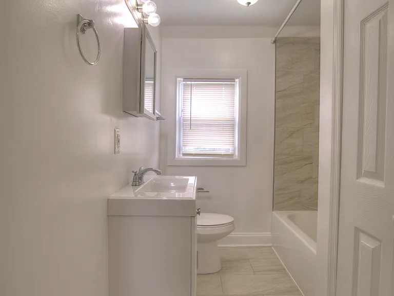 1405 N Decker Ave #2 — Photo 4