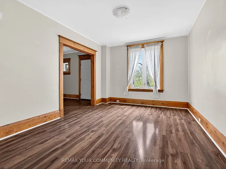 66 Wallace St — Photo 6