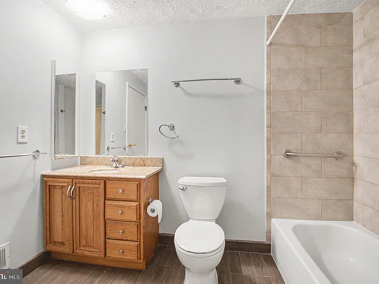 11510 Underoak Ct — Photo 20