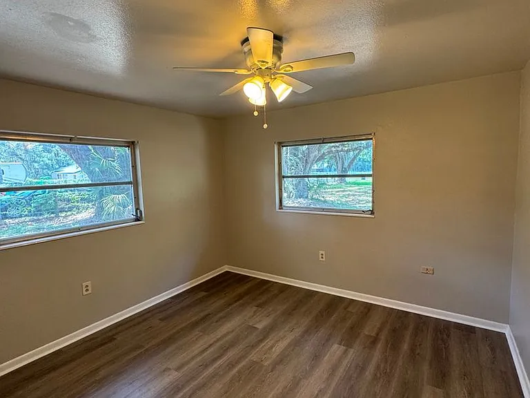 1602 E Sparkman Rd — Photo 21