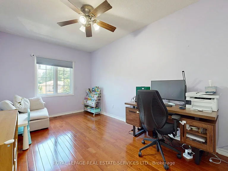 65 Morwick Dr — Photo 23