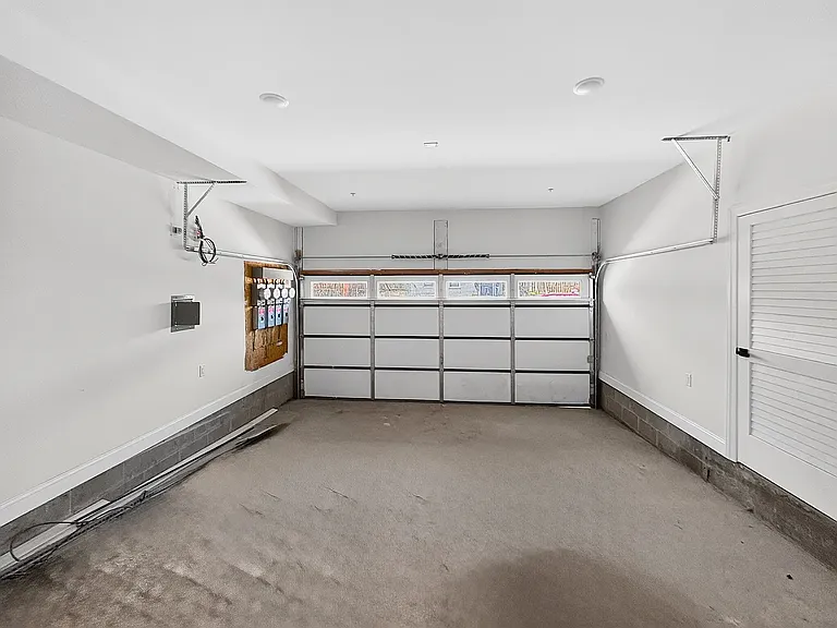 266 Hunterdon St #3 — Photo 45