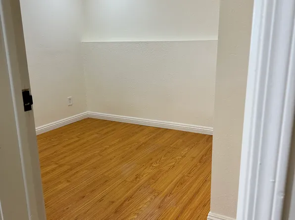 83 Vendome Ave, Daly City, CA 94014
