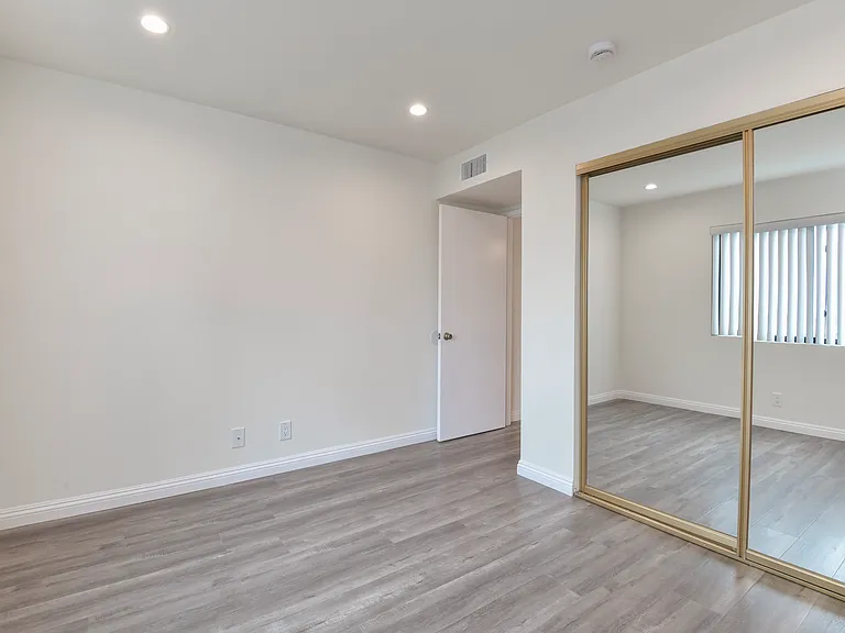 1021 Linden Ave #6 — Photo 18
