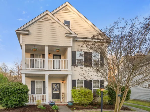 103 Avalon Ct, Goose Creek, SC 29445
