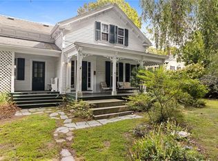 91 Old North Rd, Kingston, RI 02881