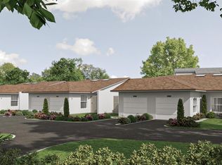 1411 Oak Pl #A, Apopka, FL 32712