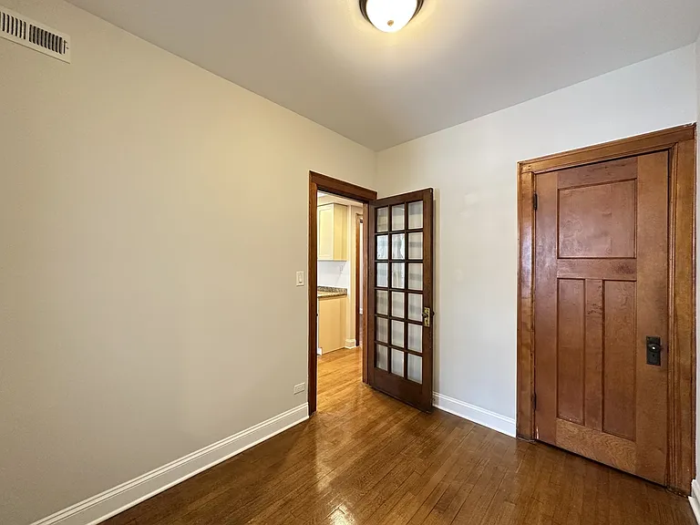 3050 N Milwaukee Ave #R3 — Photo 14