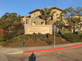 453 Country Club Dr UNIT 201, Simi Valley, CA 93065
