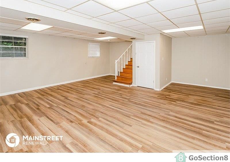 2nd image of 313 Della Rose Cir