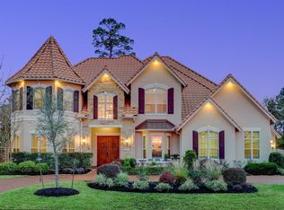 9711 Martha Springs Dr, Houston, TX 77070