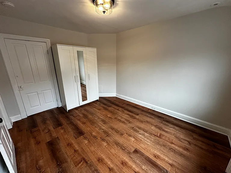 525 11th St SE — Photo 30