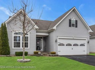 3 La Quinta Ln, Lakewood, NJ 08701