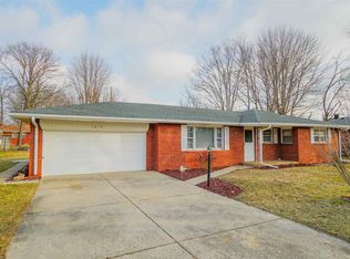 1016 White Dr, New Castle, IN 47362