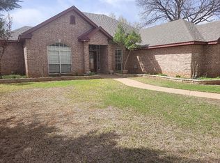 3368 Horseshoe Bend Est, Iowa Park, TX 76367