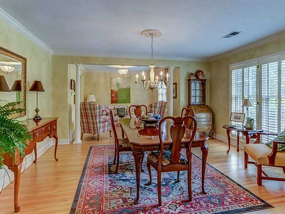 4th image of 2273 Lovitt Dr