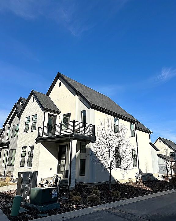 1st image of 2413 N Gotland Way
