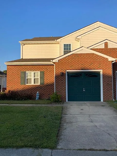 Building Photo - 250 Belmont Cir