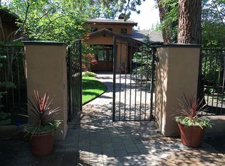 19374 Green Lakes Loop, Bend, OR 97702