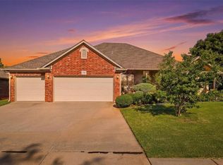 2916 Tara Ln, Norman, OK 73071