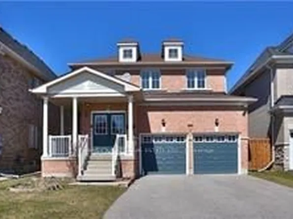 218 Helen Ave, Markham, ON L3R 1J8