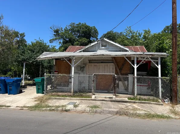 211 Mercedes St, San Antonio, TX 78207