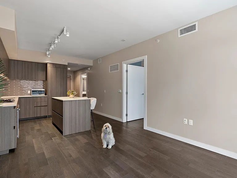11O Channel St #2I4 — Photo 2