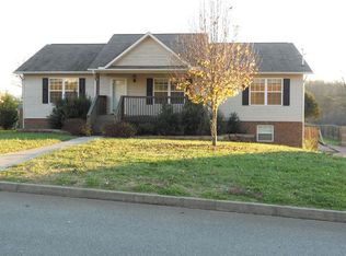 617 Odell Ct, Strawberry Plains, TN 37871